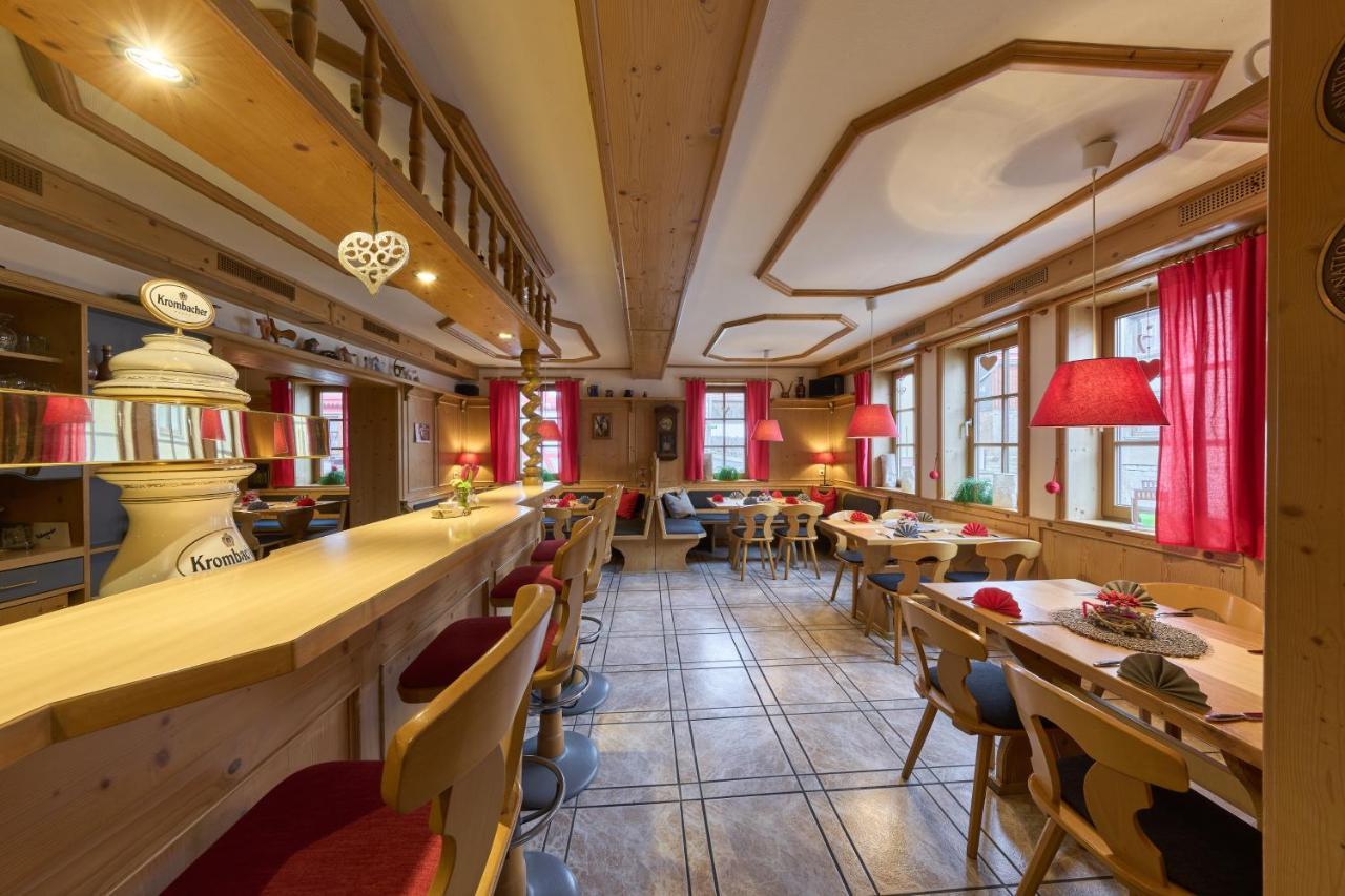 Landhotel Brauner Hirsch Kammerforst Bagian luar foto